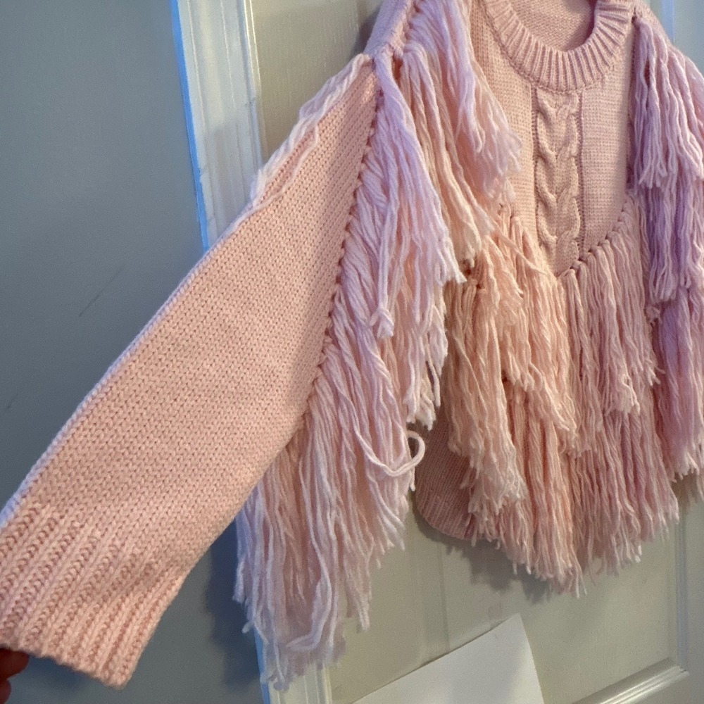 ToniLauren Apparel Pink Cable Knit Fringe Sweater Size M - Picture 7 of 8